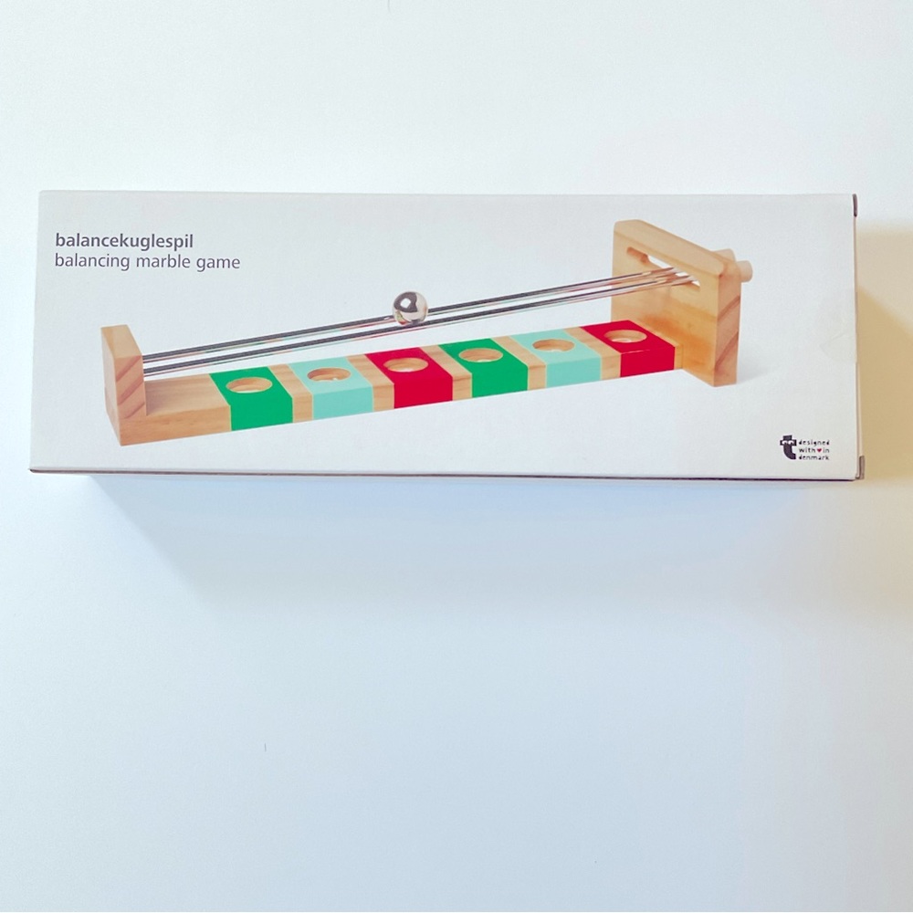 Balancing Marble Game